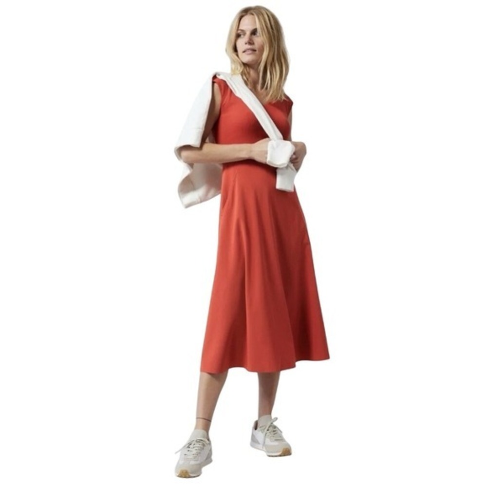 Athleta Size XS Ryder Midi Fit Flare Dress Red Orange Open Back Detail Pockets‎